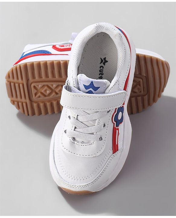 Cute Walk by Babyhug Sneaker with Velcro Closure Floral Applique - White & Royal Blue