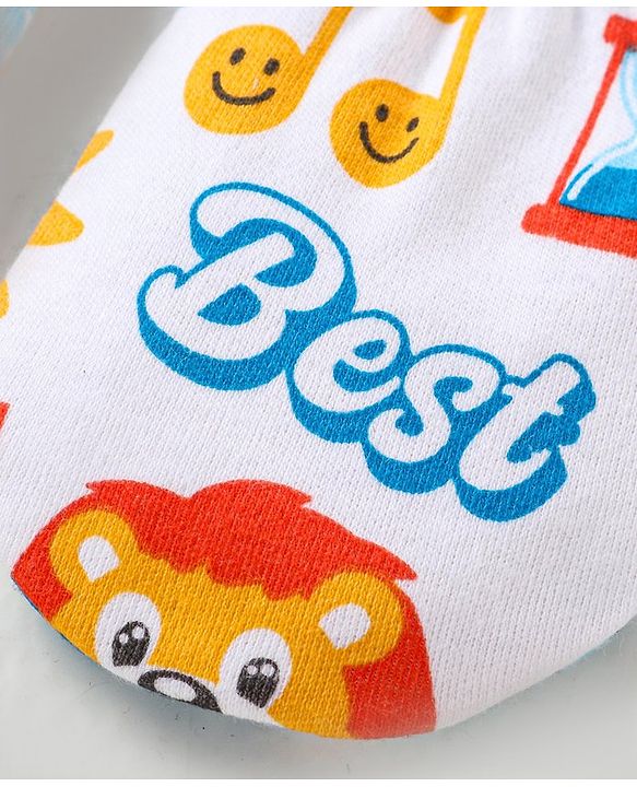 Babyhug 100% Cotton Interlock Knit Cap Mitten & Booties with Text   Print -White
