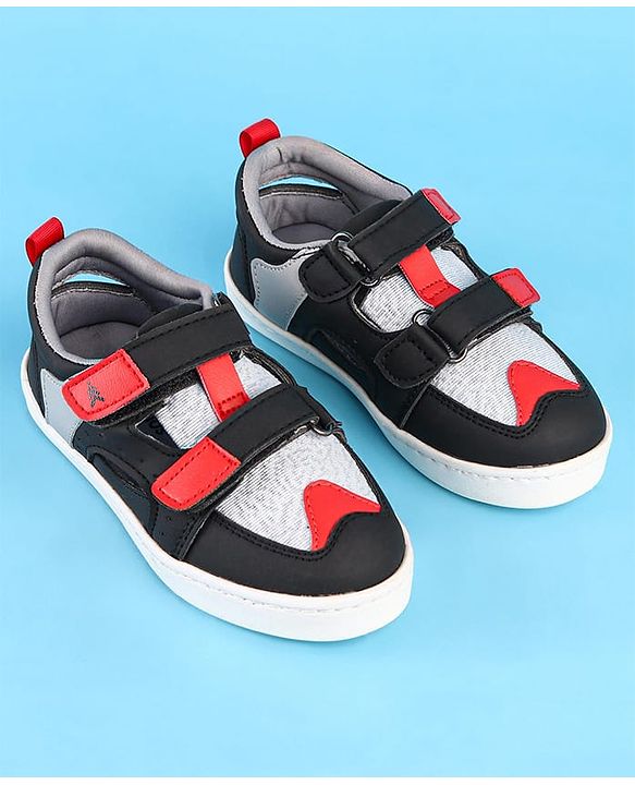 Pine Kids Velcro Closure Casual Shoes - Red