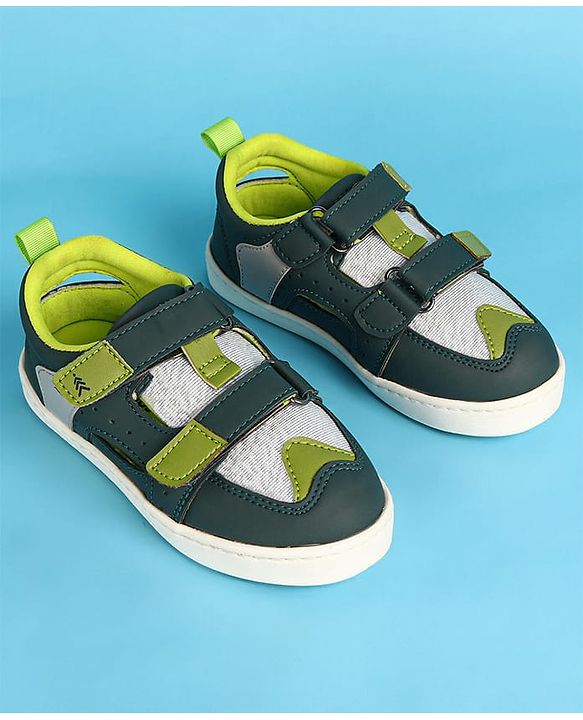 Pine Kids Velcro Closure Casual Shoes - Green