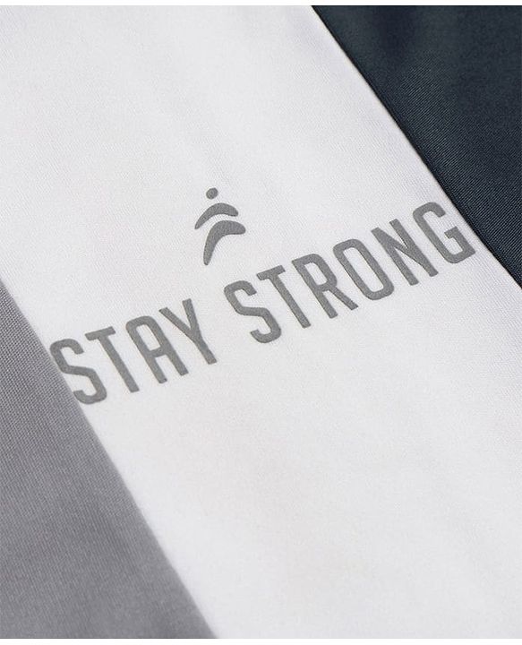 Pine Active Super Microfiber High Resistence Knit Half Sleeves Color Block T-Shirt - Grey