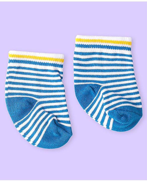 Cute Walk by Babyhug Knit Ankle Length Antibacterial Socks with Bear Design & Stripes Pack of 3 - White & Grey