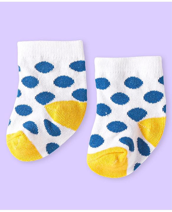 Cute Walk by Babyhug Knit Ankle Length Antibacterial Socks with Bear Design & Stripes Pack of 3 - White & Grey