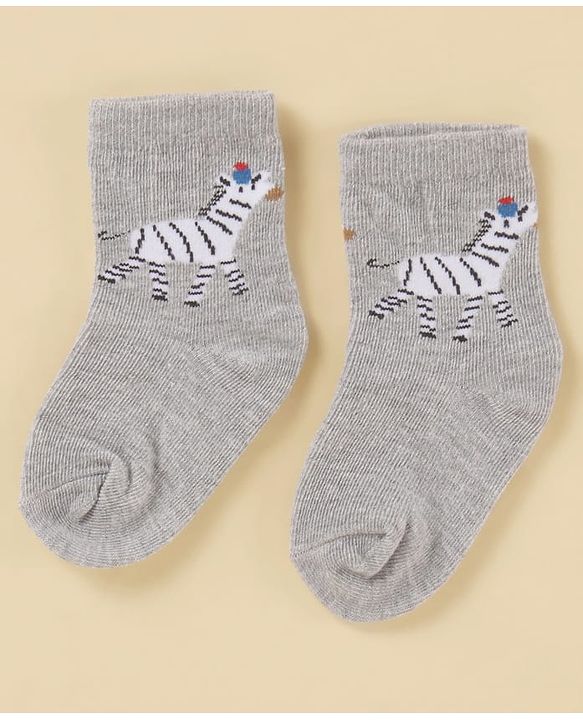 Cute Walk by Babyhug Cotton Knit Antibacterial Ankle Length Socks With Striped & Animal Print - White & Grey