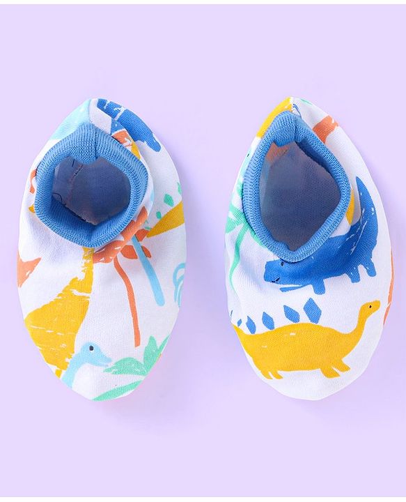 Babyhug 100% Cotton Knit Cap Mittens & Booties with Dino Print - White & Blue