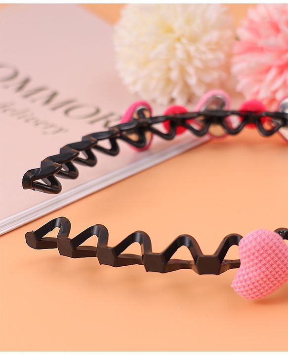 Pine Kids Hair Band with Hearts & Rounds Embellished Free Size - Pink