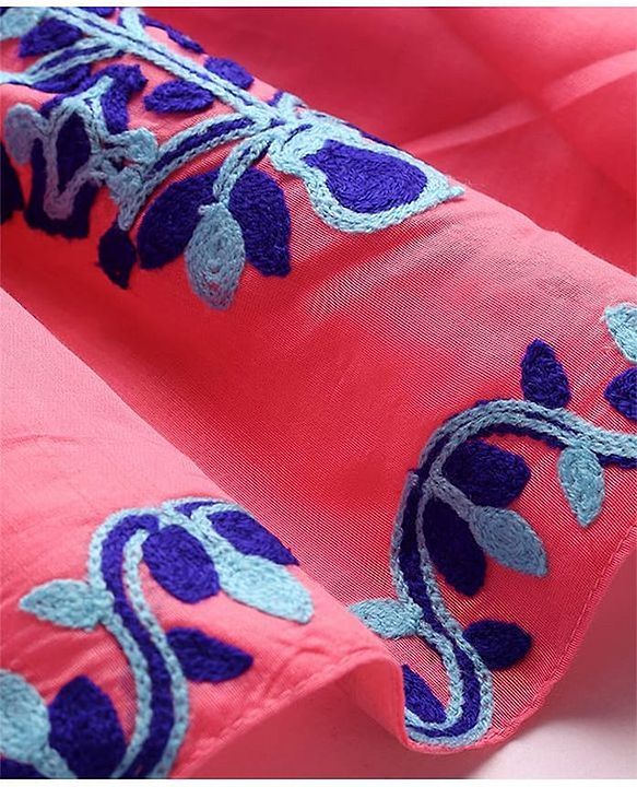 Pine Kids  Woven Sleeveless Kurti & Churidar with Dupatta Set Floral Embroidery - Dark Pink