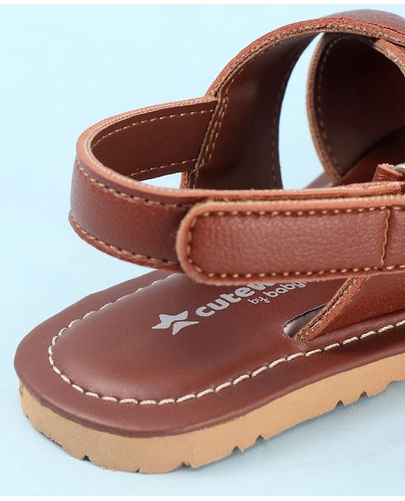 Cute Walk by Babyhug Back Elasticated Velcro Mojaris Ethnic - Black