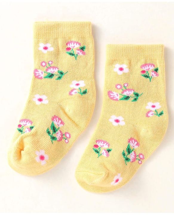 Cute Walk By Babyhug Anti-Bacterial Ankle Length Pack of 3 With Floral Stripe & Polka Dot Print - White Pink & Yellow