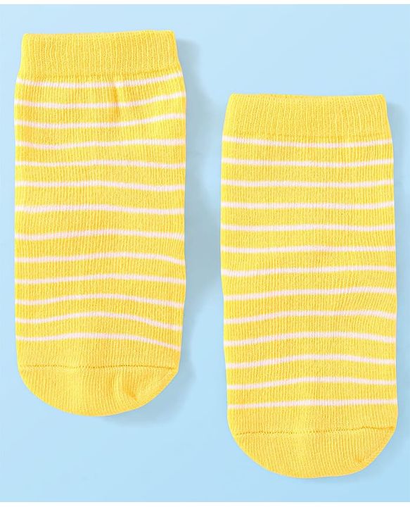 Cute Walk by Babyhug Knit Ankle Length Socks With Space Theme Design Pack of 3 - Yellow & Black
