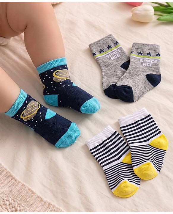 Cute Walk by Babyhug Knit Ankle Length Socks With Space Theme Design Pack of 3 - Grey Black & Yellow