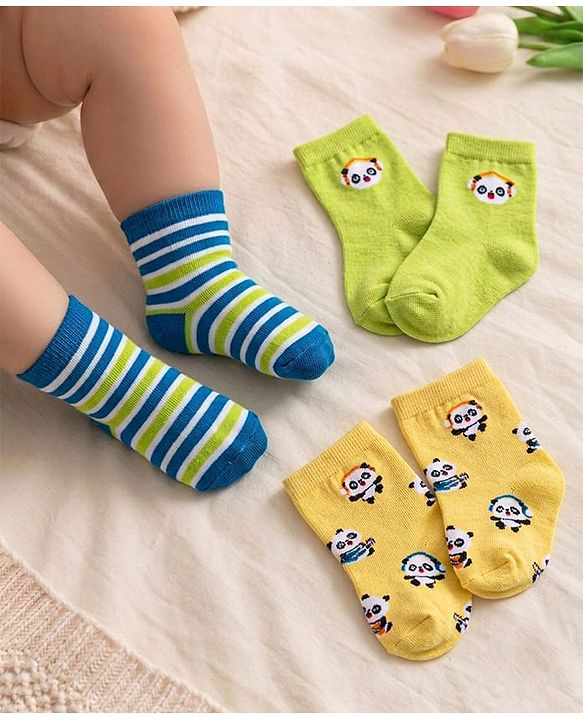 Cute Walk By Babyhug Cotton Knit Anti-Bacterial Ankle Length Socks With Stripes & Animal Design Pack of 3 - Blue & Yellow