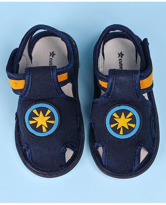 Cute Walk by Babyhug Sandals with Patch Detailing & Velcro Closure - Navy Blue