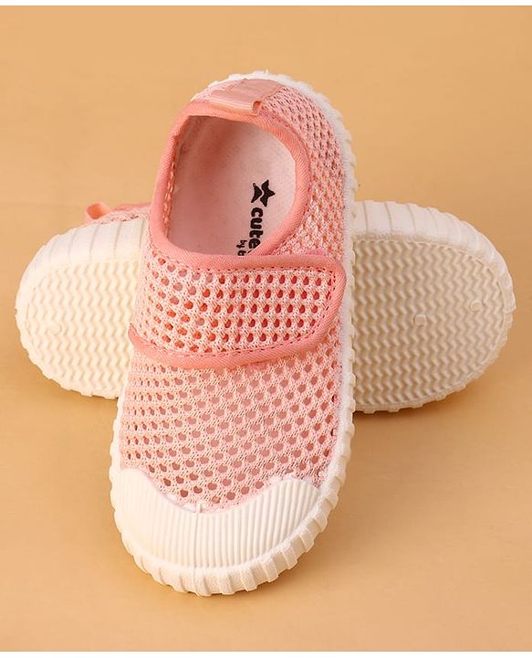 Cute Walk by Babyhug Casual Shoes with Velcro Closure - Pink