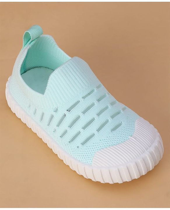 Cute Walk by Babyhug Slip On Solid Casual Shoes - Mint
