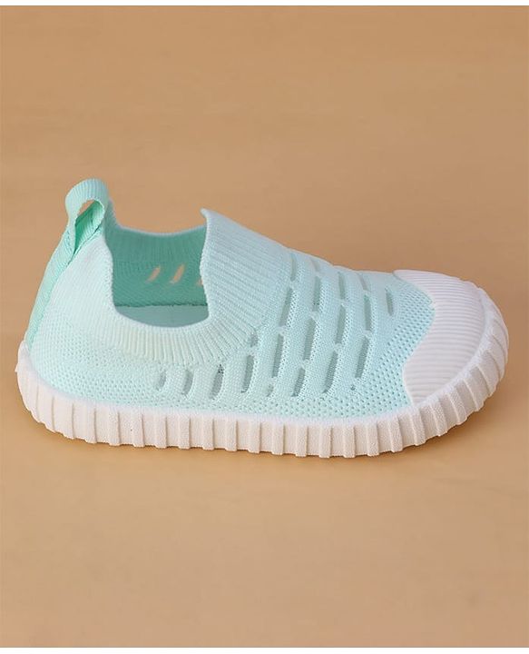 Cute Walk by Babyhug Slip On Solid Casual Shoes - Mint