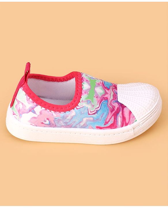 Cute Walk by Babyhug Slip On Casual Shoes with Abstract Print - Pink