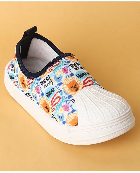 Cute Walk by Babyhug Slip On Casual Shoes with Lion Print - Blue