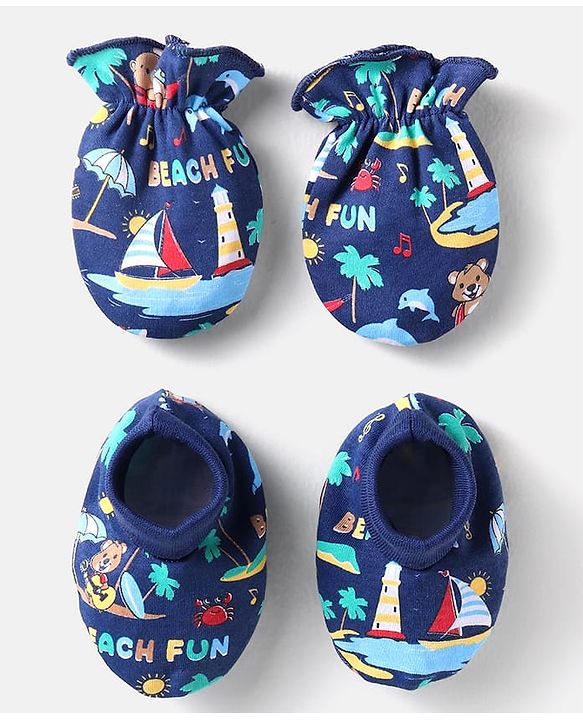 Babyhug 100% Cotton Knit Mittens & Booties With Beach & Text Print - Blue