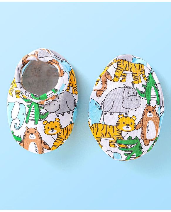 Babyhug Interlock Knit Caps Mittens & Booties With Animal Print - White