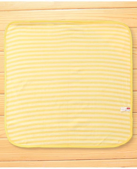 Babyhug Cotton Knit Hooded Wrapper with Crocodile Print & Stripes L 76 x B 76 cm - Yellow