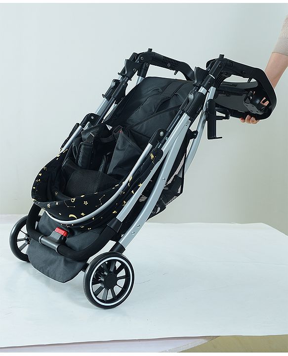 Babyhug Travel Compact Baby Stroller with Food Tray Reversible Handle Adjustable Backrest & Canopy - Multicolour
