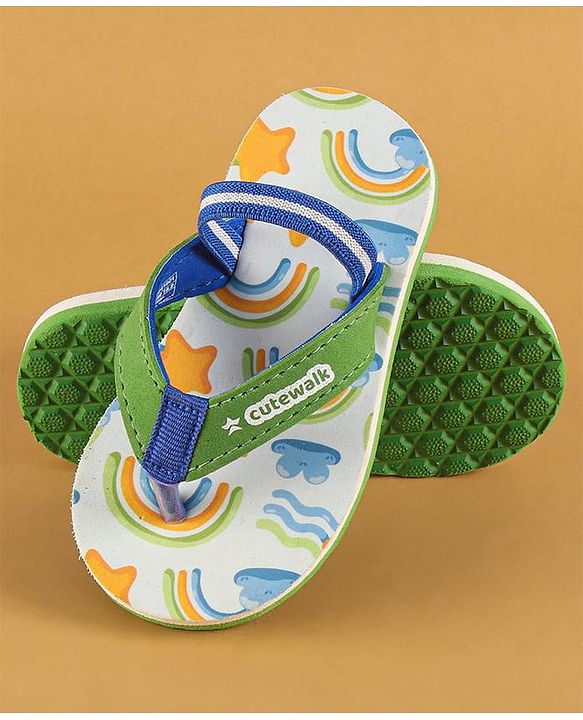 Cute Walk by Babyhug Flip Flops with Back Strap Closure & Star Print - Green