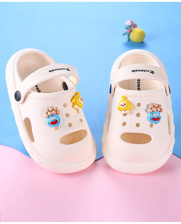 Cute Walk by Babyhug Clogs with 3D Applique - Off White