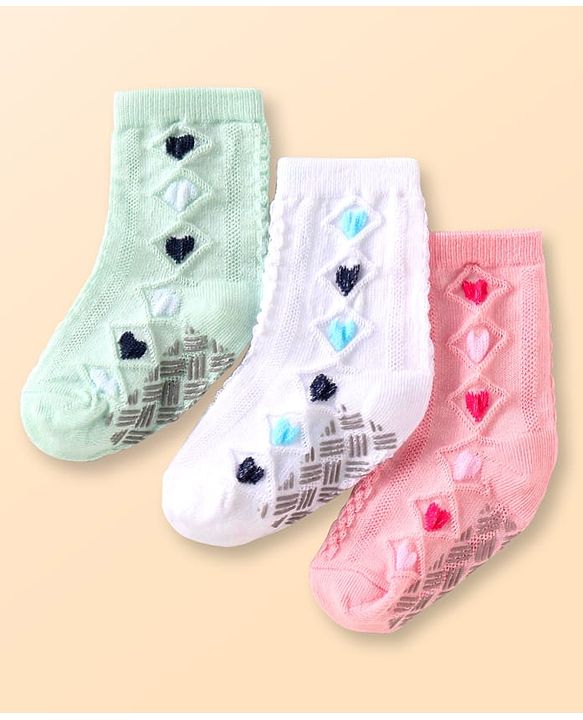 Cute Walk by Babyhug Knit Ankle Length Antibacterial Anti Skid Socks with Hearts Design Pack of 3 - White Pink & Light Green