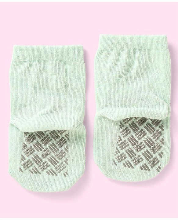 Cute Walk By Babyhug Non Terry Knit Anti-Bacterial Anti-Skid Ankle Length Socks With Animal Design Pack of 3 - Blue Green & Orange