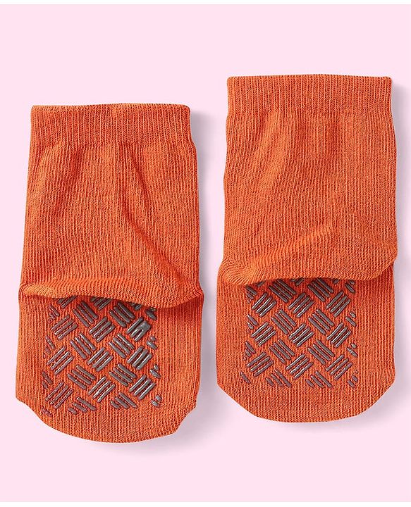 Cute Walk By Babyhug Non Terry Knit Anti-Bacterial Anti-Skid Ankle Length Socks With Animal Design Pack of 3 - Blue Green & Orange