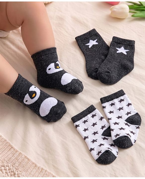 Cute Walk by Babyhug Ankle Length Antibacterial Socks with Penguin Design Pack Of 3 - Black & White