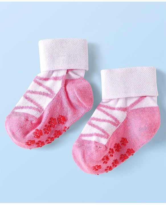 Cute Walk by Babyhug Ankle Length Antibacterial Socks with Floral Design Pack Of 3 - Blue Pink & White