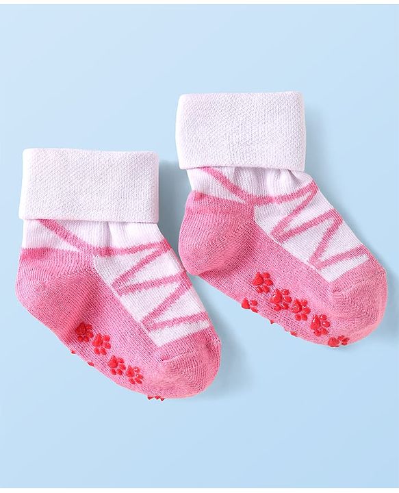 Cute Walk by Babyhug Ankle Length Antibacterial Socks with Floral Design Pack Of 3 - Blue Pink & White