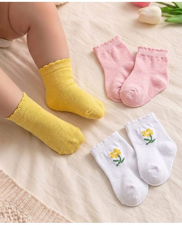 Cute Walk by Babyhug Ankle Length Antibacterial Socks with Floral Design Pack Of 3 - Yellow Pink & White
