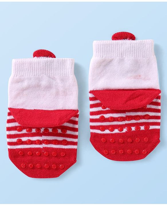 Cutewalk by Babyhug Non Terry Knit Anti-bacterial Ankle Length Anti-Skid Sock with Dog Applique - Red & White