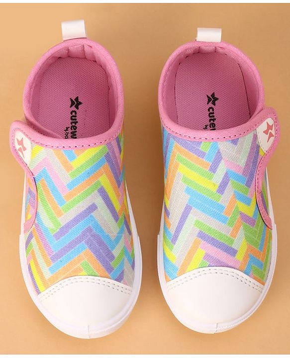 Cute Walk by Babyhug Velcro Closure Casual Shoes with Stripes  - Pink