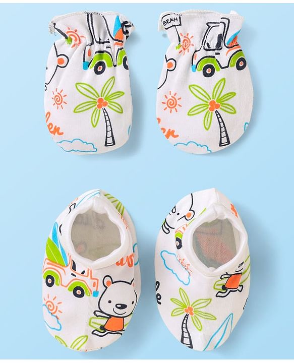 Babyhug 100% Cotton Knit Mittens & Booties With Animal Print - White