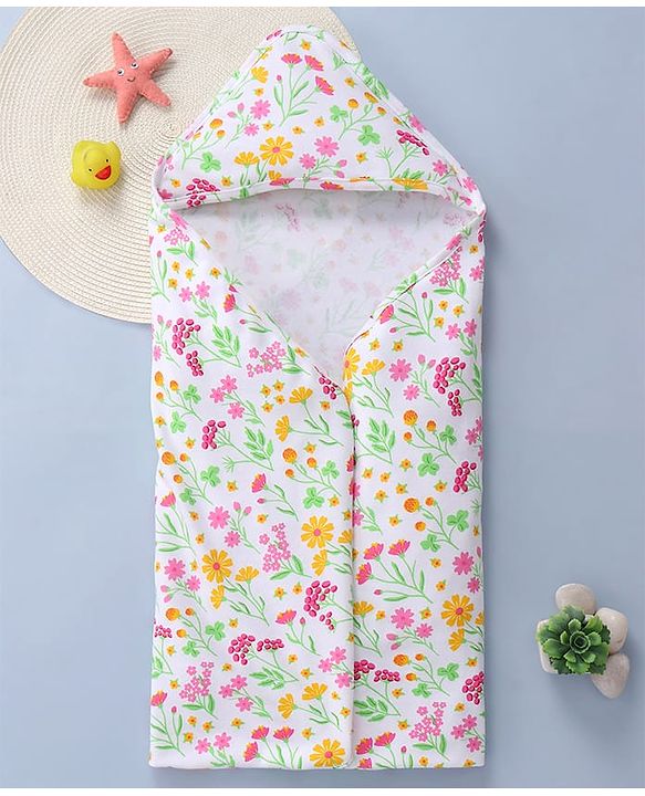 Babyhug Interlock Knit Hooded Towel With Floral Print L 30 x B 30 cm - White