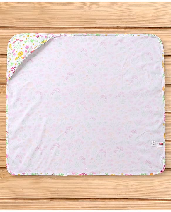Babyhug Interlock Knit Hooded Towel With Floral Print L 30 x B 30 cm - White