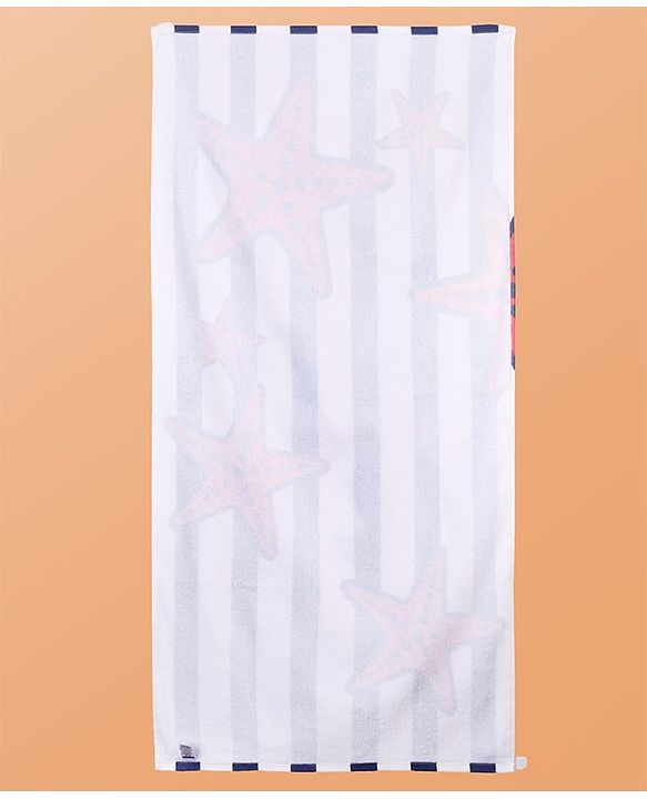 Pine Kids Terry Knit Towel with Star Print L 121 x B 60 cm - White & Red