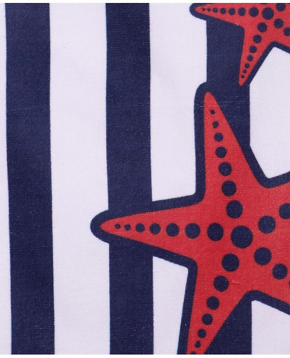 Pine Kids Terry Knit Towel with Star Print L 121 x B 60 cm - White & Red