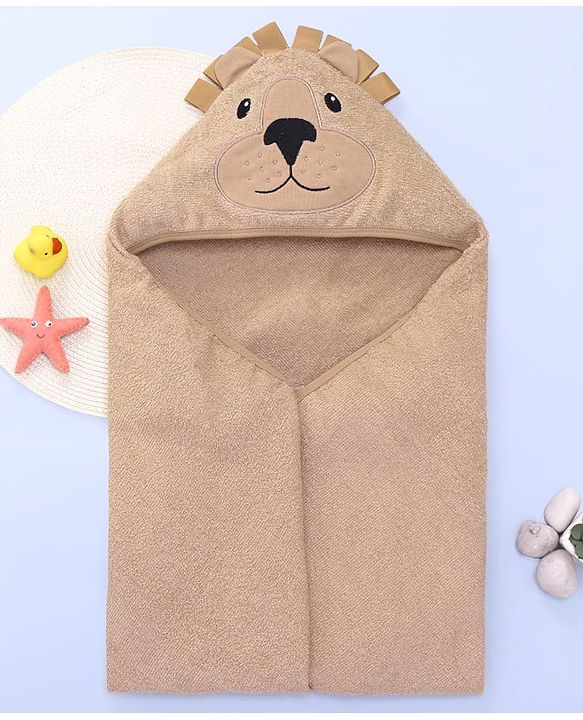 Babyhug Cotton Knit Hooded Wrapper With Bear Face Print & Ear Applique L 76.2 x B 76.2 cm - Brown