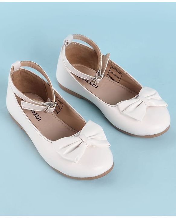 Pine Kids Ballerina With Bow Applique & Buckle Closure - White