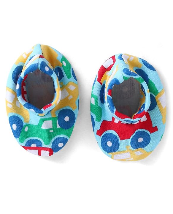 Babyhug 100% Cotton Knit Mittens & Booties Set with Car Print - Blue