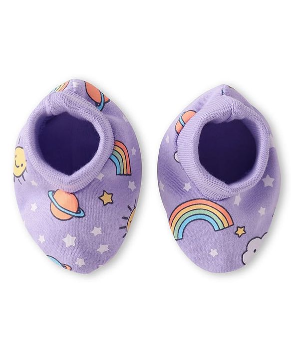 Babyhug Interlock Knit Cap Mittens & Booties Set with Space Theme Prints Lavender  - Diameter 10 cm