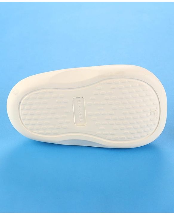 Cute Walk by Babyhug Clogs with Back Strap & Bunny Applique - White