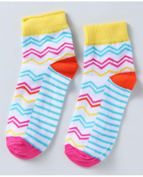 Pine Kids Ankle Length Socks with  Polka Dots Design Pack Of 3 (Colour May Vary)