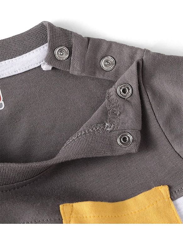 Babyhug Tshirt and Bottomwear Boy Half sleeves Shoulder-Snap Buttons