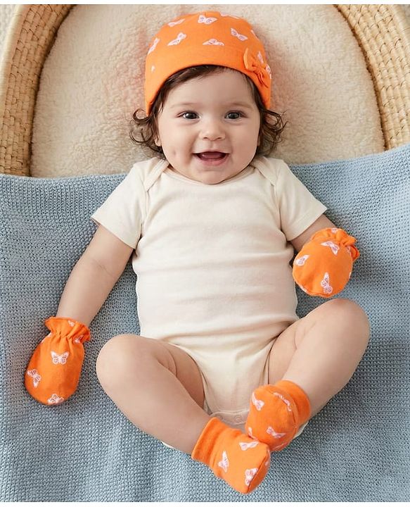 Babyhug 100% Cotton Knit Cap Mittens & Booties With Butterfly Print & Bow Applique  Orange - Diameter 11.5